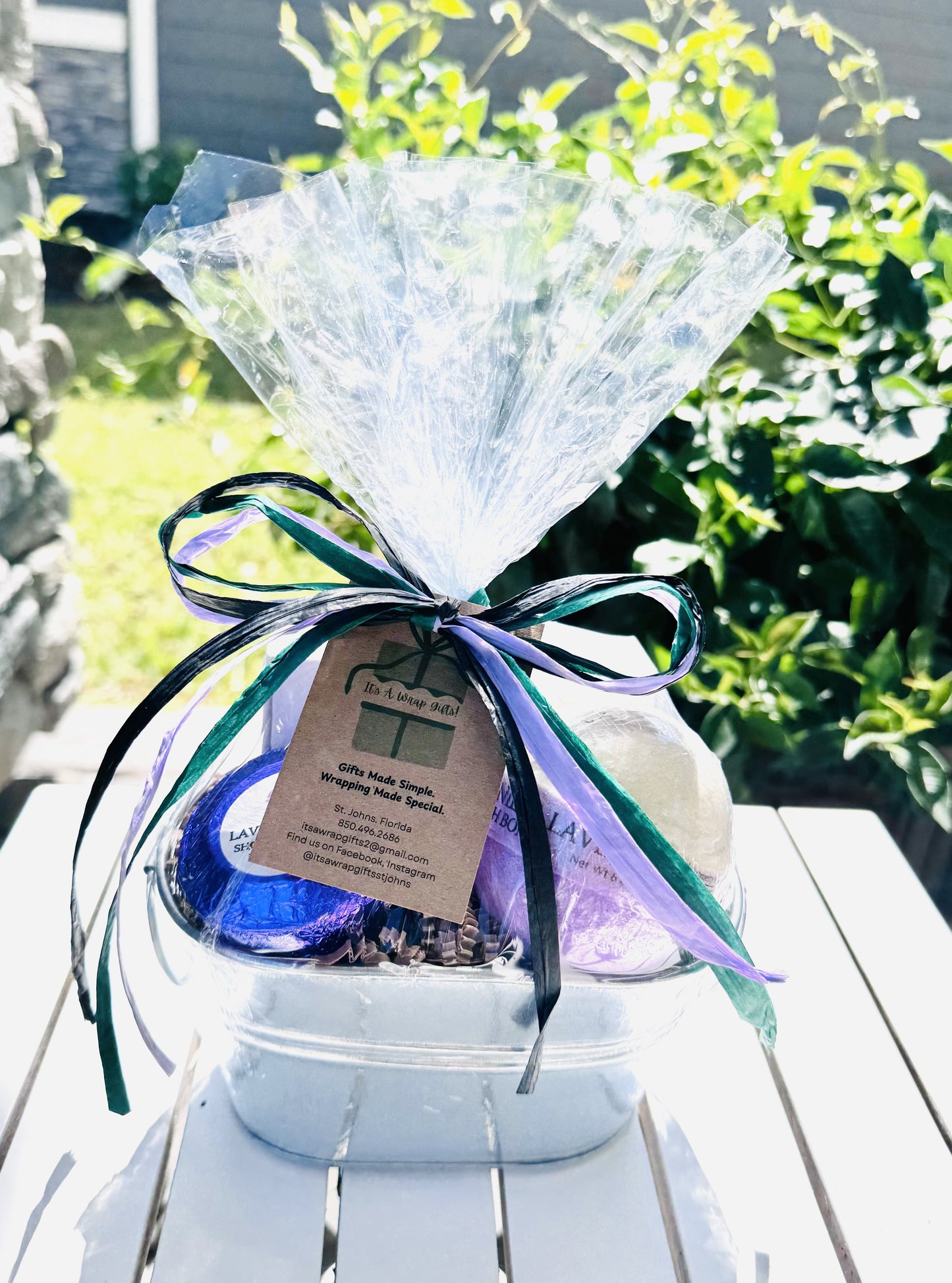 Rest and Relax Mini Basket